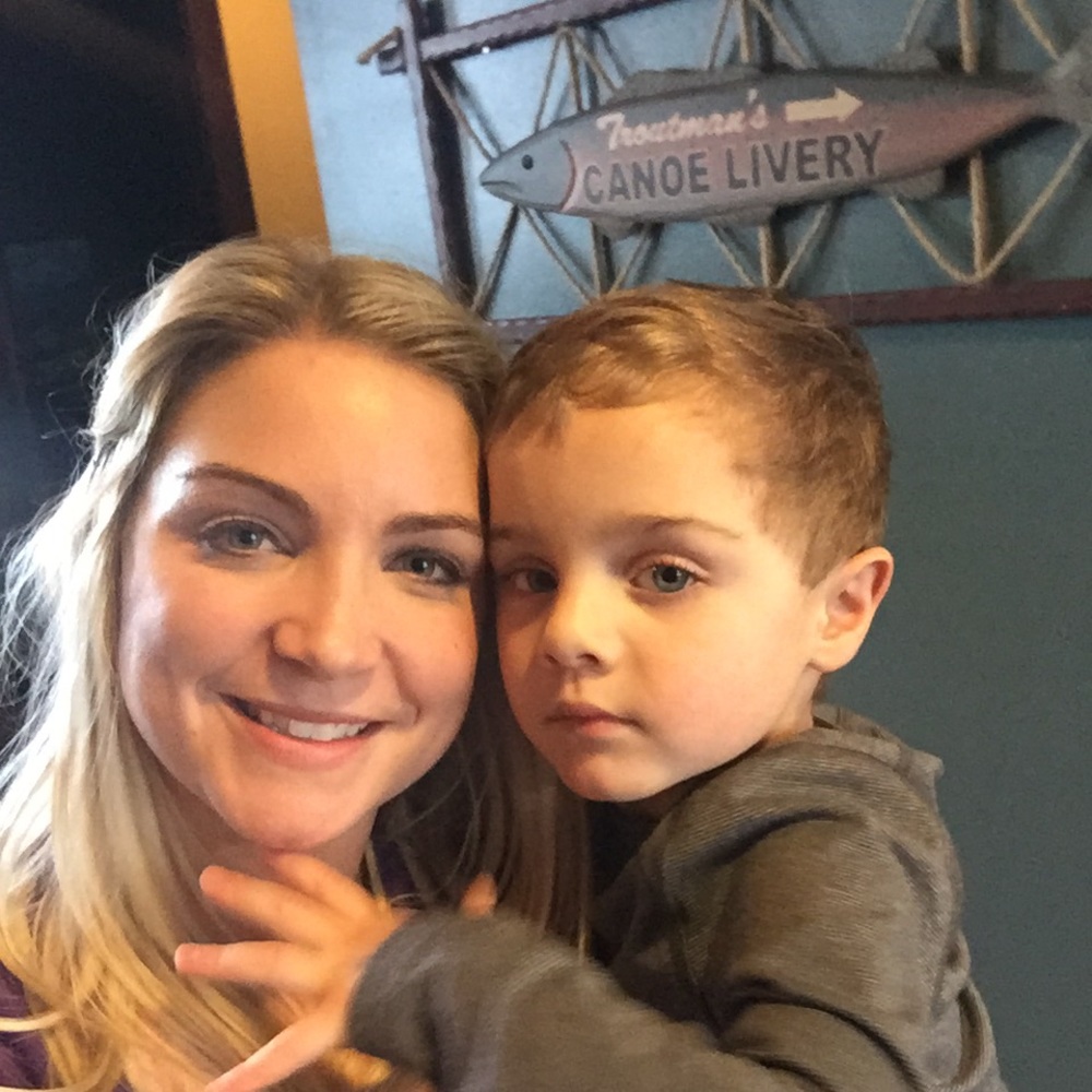 Meet your Posher, Lindsey